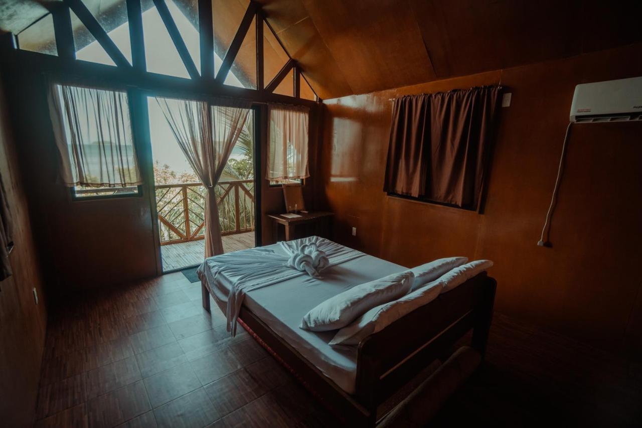 Cocovana Beach Resort Busuanga Esterno foto