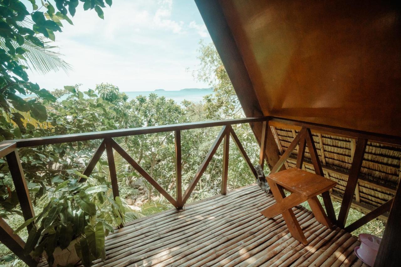 Cocovana Beach Resort Busuanga Esterno foto