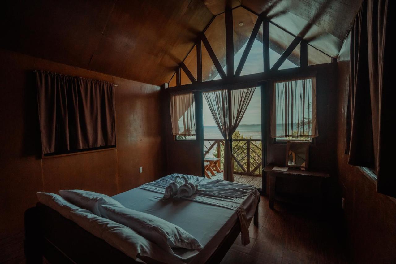 Cocovana Beach Resort Busuanga Esterno foto